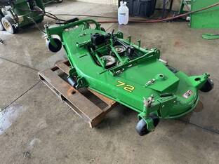 2001 John Deere 72