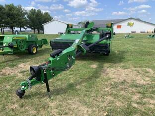 2025 John Deere S300