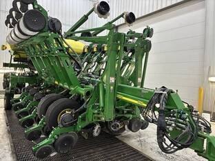 2013 John Deere 1790