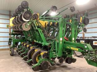 2022 John Deere 1795