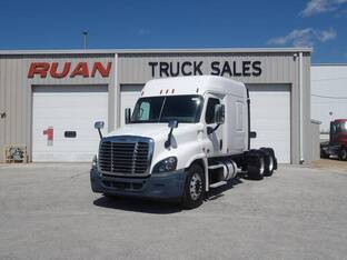 2018 Freightliner CASCADIA 125