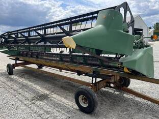 2002 John Deere 925F