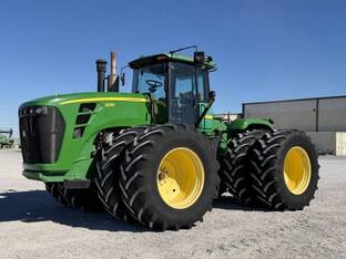 2011 John Deere 9330