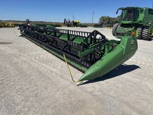 2022 John Deere 740D