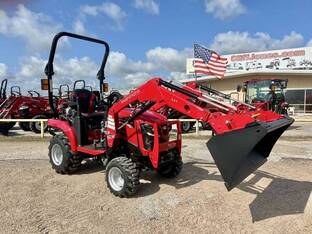 2025 Mahindra 1100 Series 1120 HST 4WD