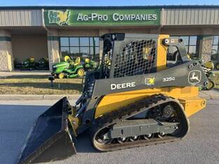 2023 John Deere 325G