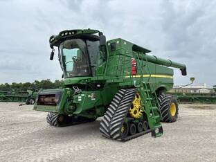 2022 John Deere S790