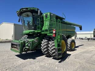 2021 John Deere S780