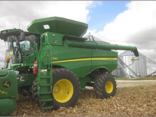 2022 John Deere S780