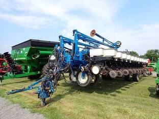 Kinze 3700
