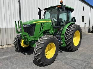2024 John Deere 6135E