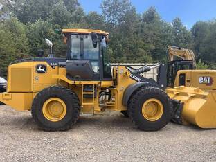 2023 John Deere 544 P-TIER