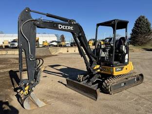 2021 John Deere 35G