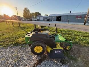 2014 John Deere Z425
