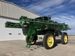 2023 John Deere 412R