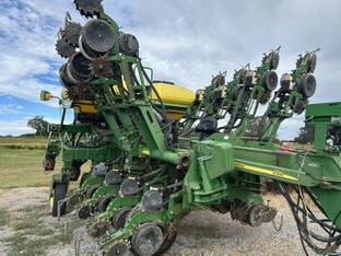 2009 John Deere 1790