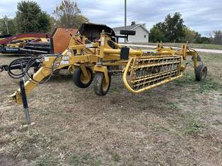 2016 Vermeer Mfg. Co. R2300
