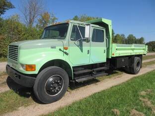 2001 International 4900