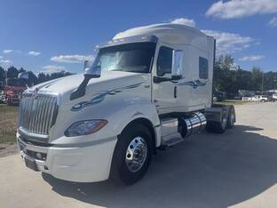 2021 International LT