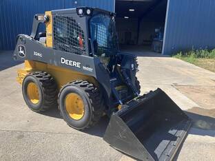 2023 John Deere 324G