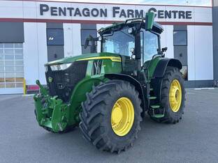 2023 John Deere 7R 230