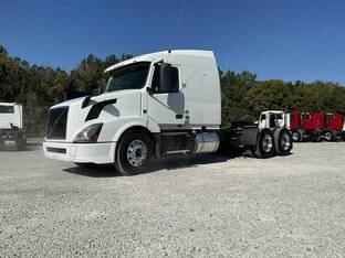 2016 Volvo VNL64T430