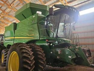 2022 John Deere S770