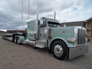 2021 Peterbilt 389