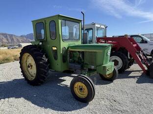 1972 John Deere 2030