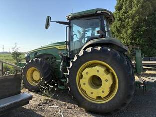 2023 John Deere 8R 370