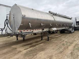 2013 Cei Pacer 9 BAY FEED TRAILER