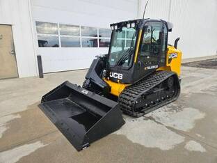 2025 JCB 3TS-8T