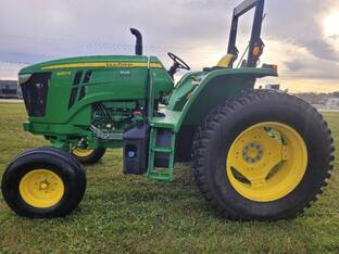2019 John Deere 6120E