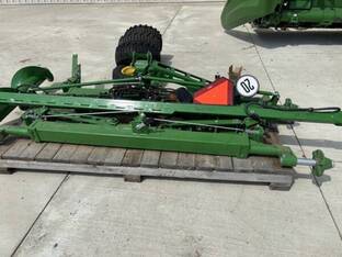 2025 John Deere Transport