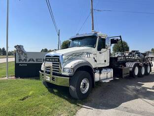 2017 Mack GRANITE GU713