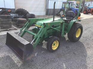 1994 John Deere 770