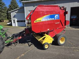 2011 New Holland BR7060