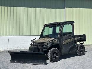 2018 John Deere GATOR XUV 865M