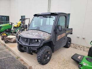 2021 John Deere GATOR XUV 835M