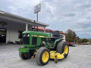 John Deere 650