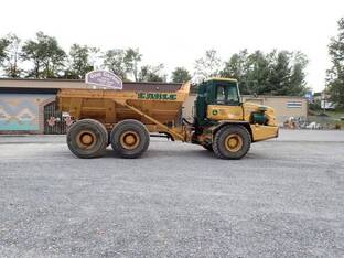 2006 John Deere 250D