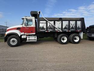 2006 Mack GRANITE CV713
