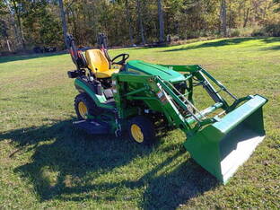 2016 John Deere 1025R