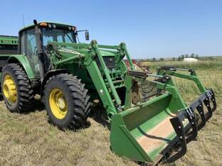 2003 John Deere 7420