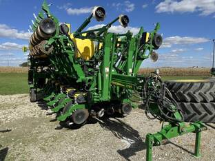 2020 John Deere 1795