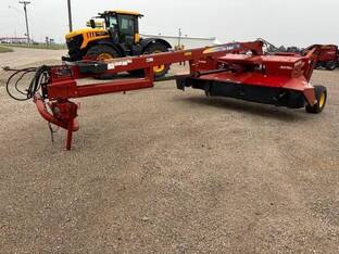 2012 New Holland H7450