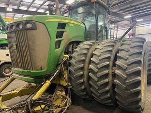 2011 John Deere 9530