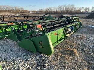 2003 John Deere 925F