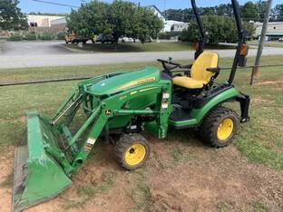 2018 John Deere 1025R