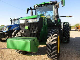 2020 John Deere 7R210
